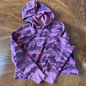 Red Camo Cropped Hoodie